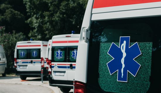 大庆救护车转运病人过路高速收费吗？